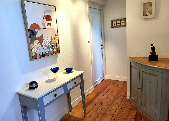 Charmante De Bord De * Pirou