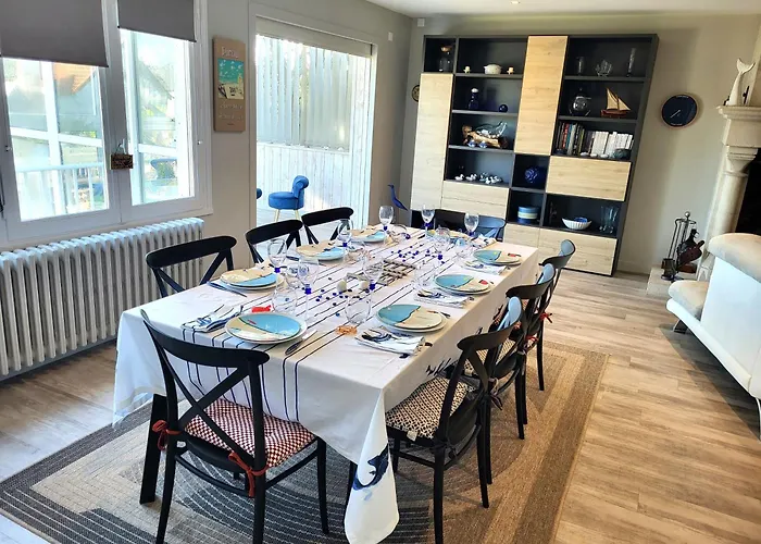 Charmante De Bord De Willa *