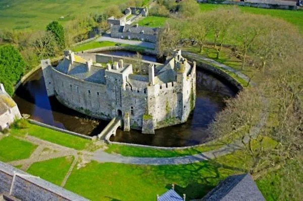 Willa Charmante De Bord De *