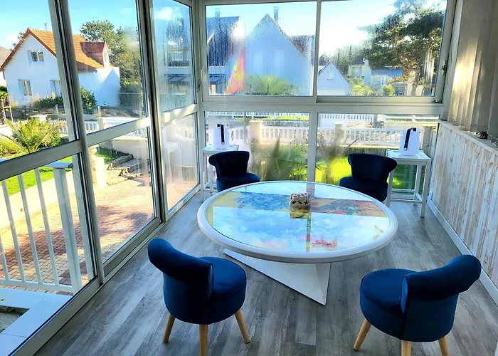 Willa Charmante De Bord De *