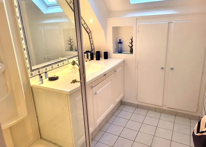 Charmante De Bord De Willa